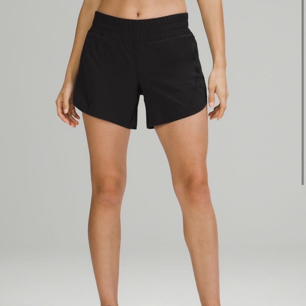 Lululemon Track That Mid-Rise Lined Short 5”